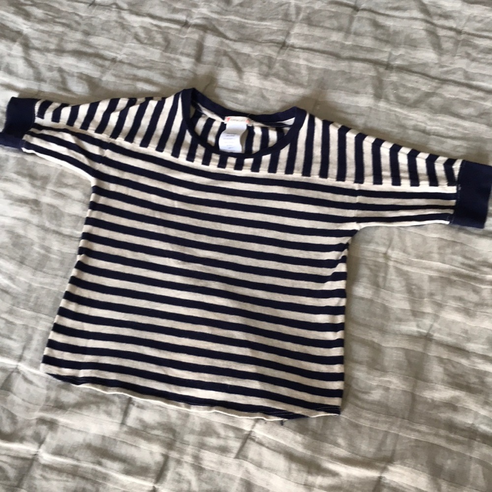 SZ 6/7 Crewcuts Navy/off-white stripes